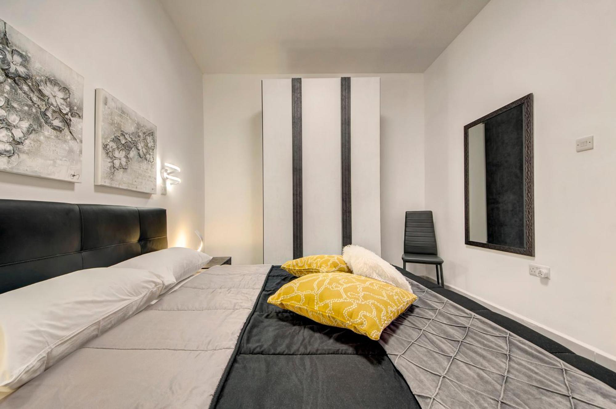 St Julians 1 Apartment *